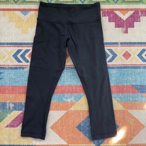 Black Lululemon Leggings mid-rise